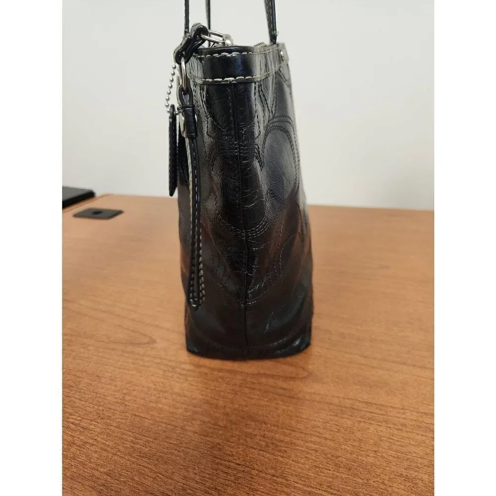 COACH 15142 Purse Black Patent Leather Shoulderbag
